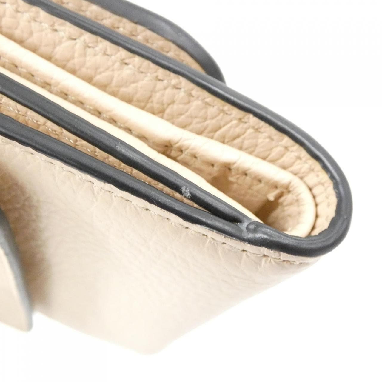 クロエ アルファベット CHC21WP718 F57 財布