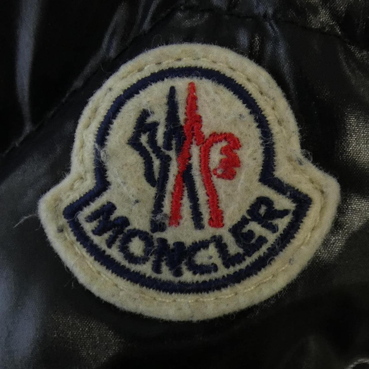 モンクレール MONCLER FULIG ダウンジャケット