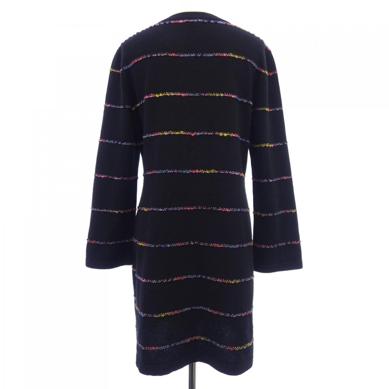 シャネル CHANEL METIERS D'ART P75372K10818 23A ワンピース