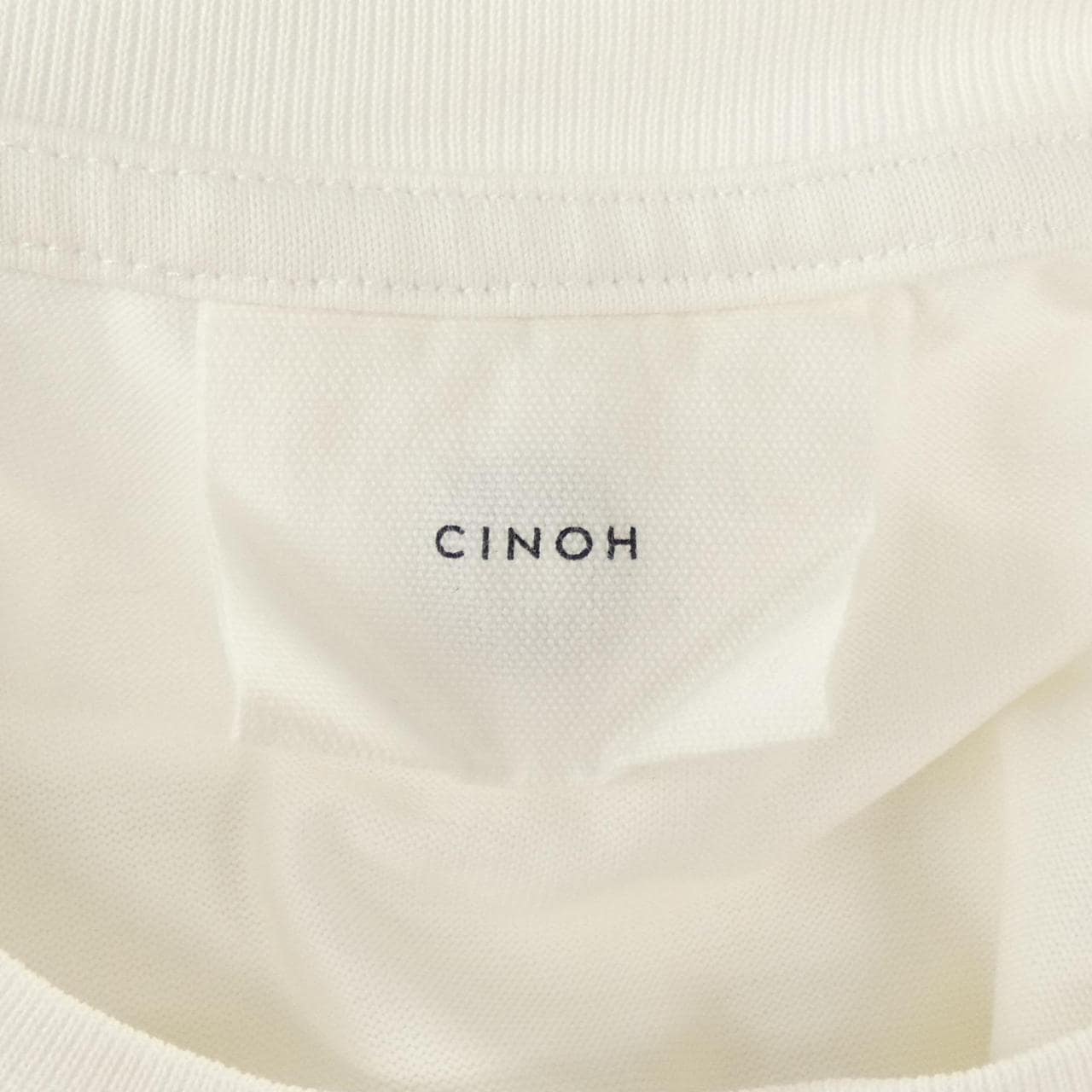 チノ CINOH Tシャツ