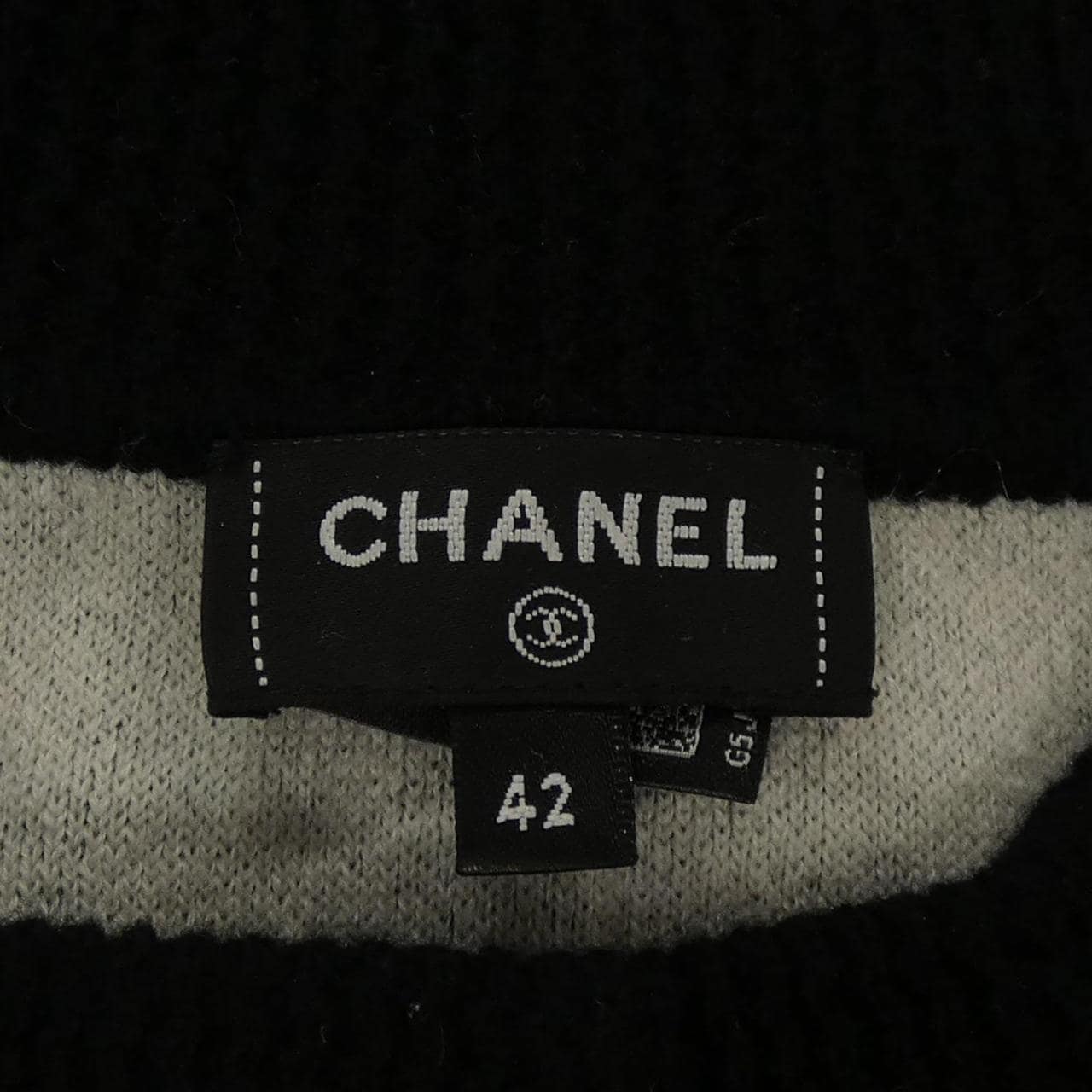 シャネル CHANEL P81422K11820 カーディガン