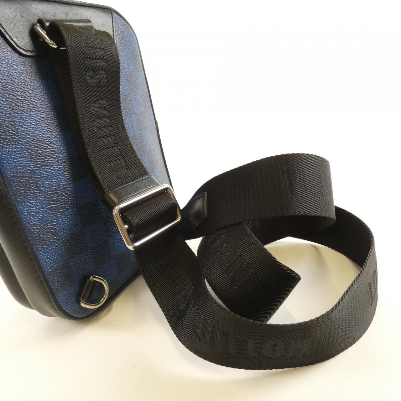 ルイヴィトン ダミエ グラフィット 3D アマゾン スリングバッグ N50011 ショルダーバッグ