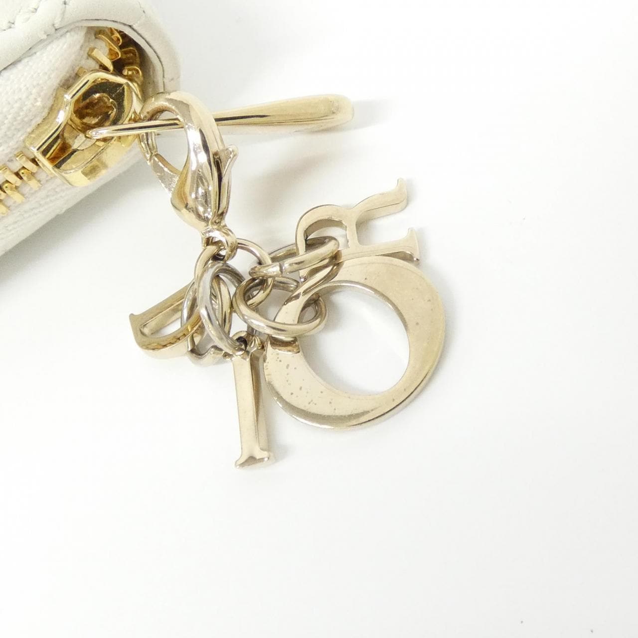 クリスチャンディオール レディ ディオール ヴォワヤジュール S0985ONMJ コインケース