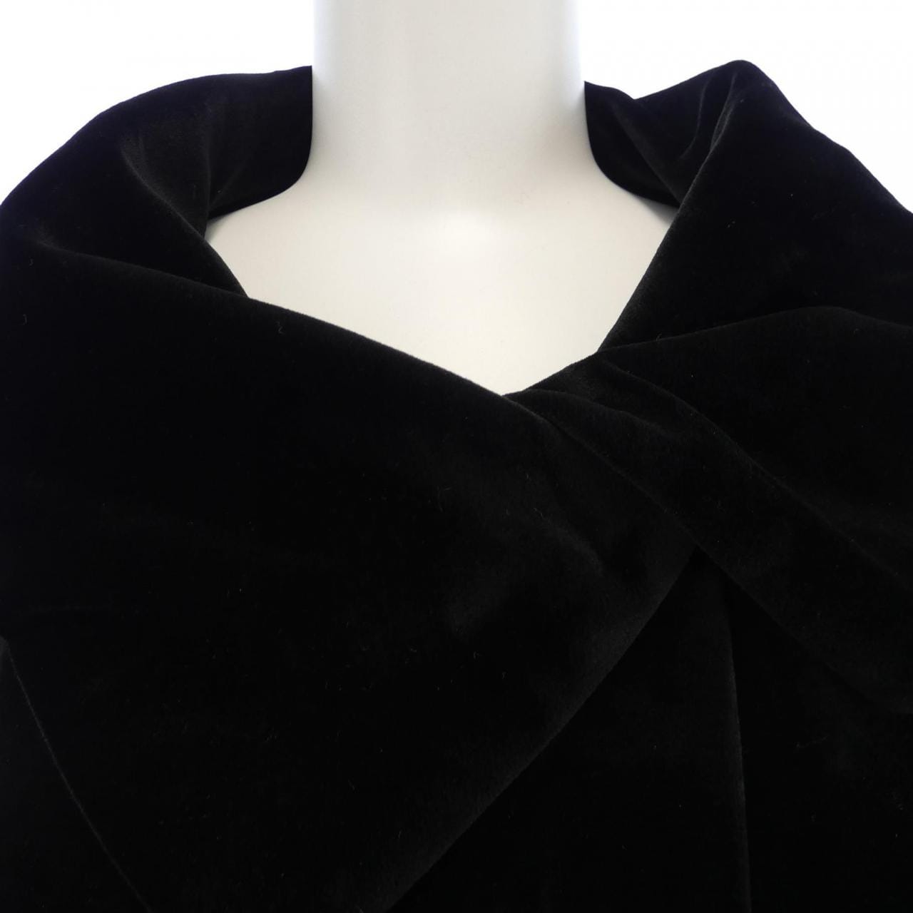 ヴェロアノワール VELOUR NOIR トップス