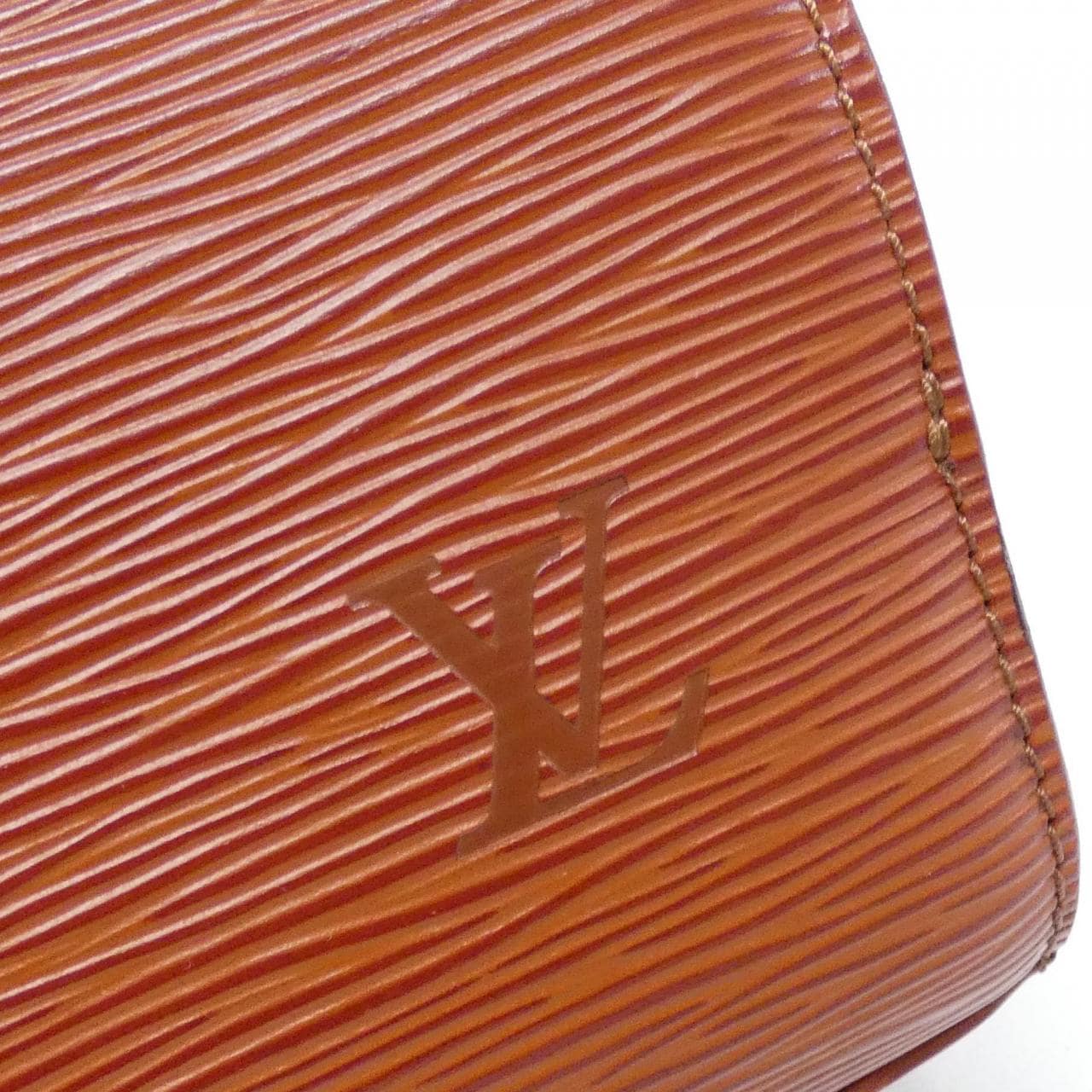 LOUIS VUITTON Epi Pont Neuf M52053 包