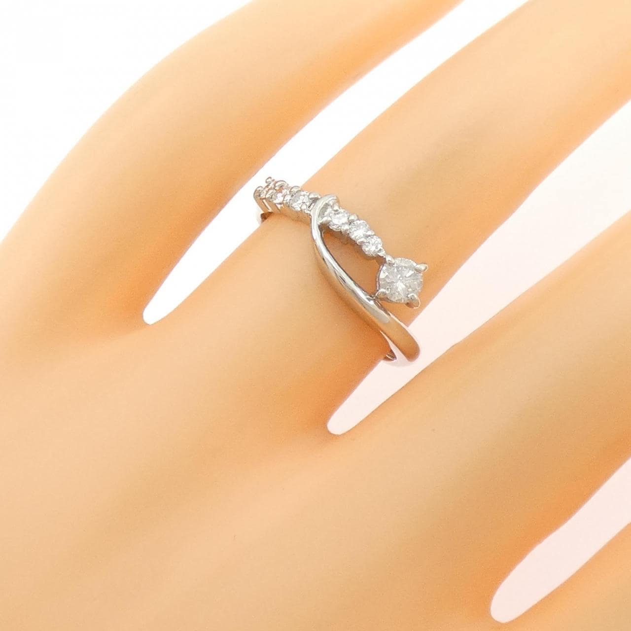 PT900 ダイヤモンド リング 0.30CT