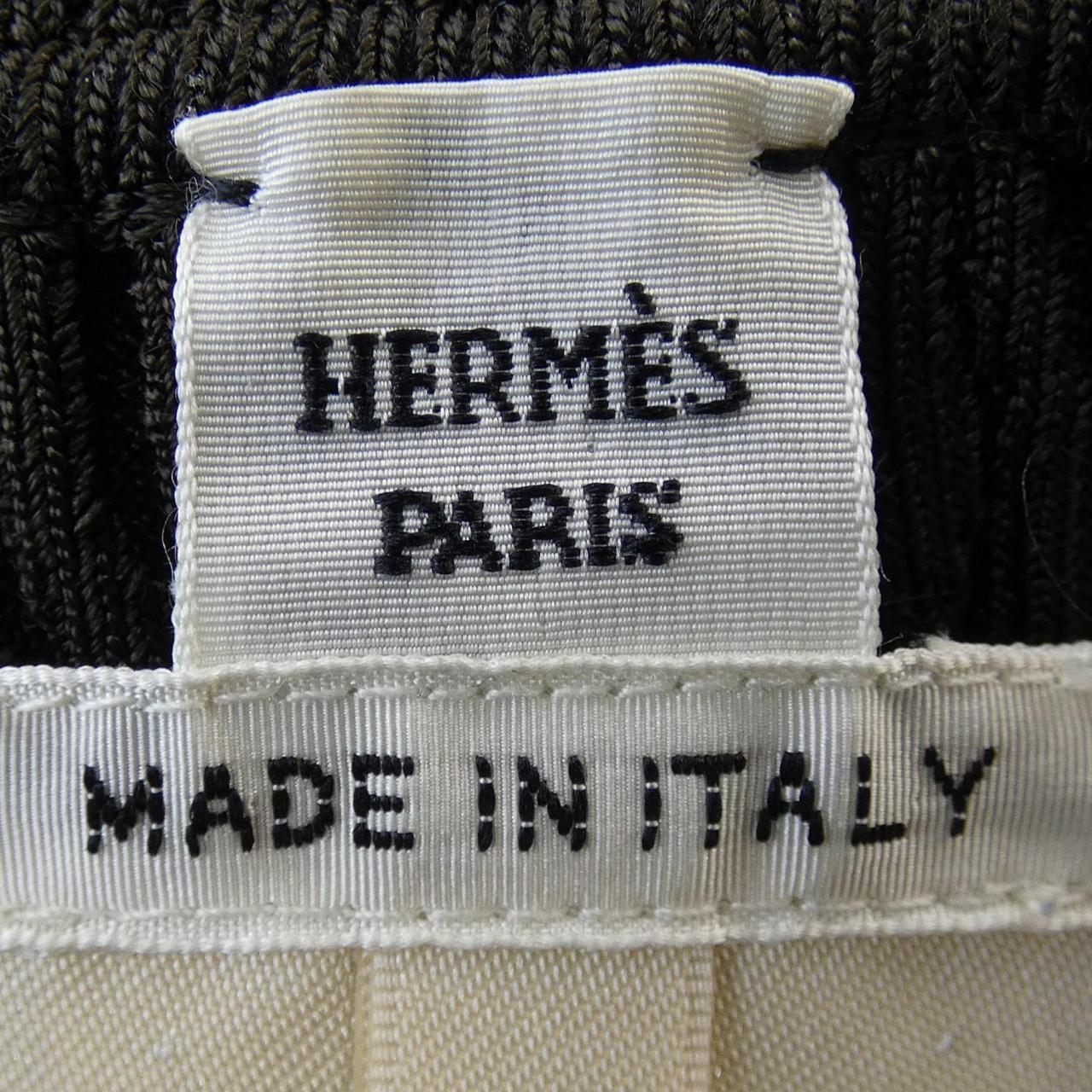 エルメス HERMES トップス