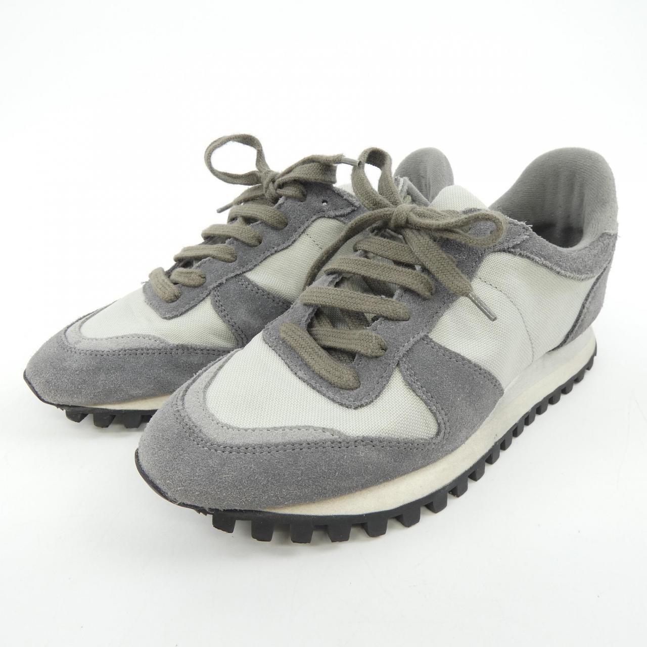 ノヴェスタ NOVESTA スニーカー