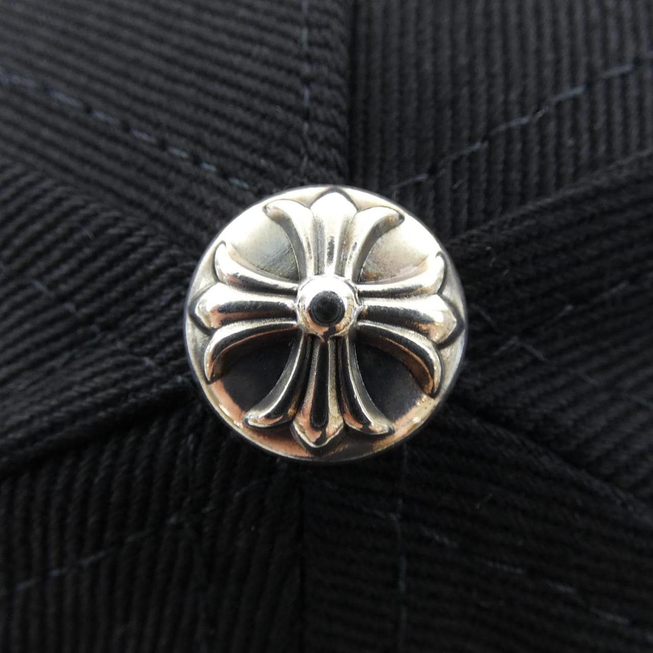 クロムハーツ CHROME HEARTS ヴァインダガー 304079498******152 キャップ