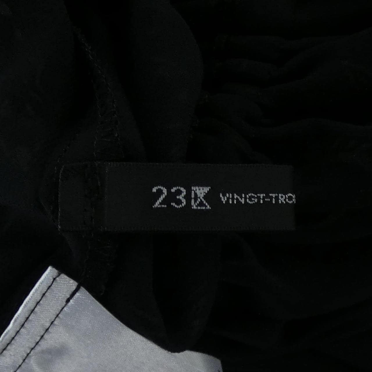 ニジュウサンク 23区 ワンピース