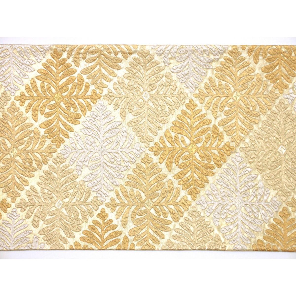 袋帯　刺繍入り