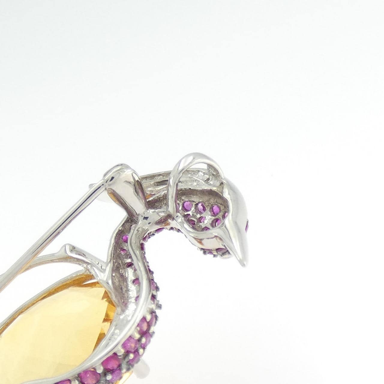 K18WG/K18BG シトリン ブローチ 13.00CT