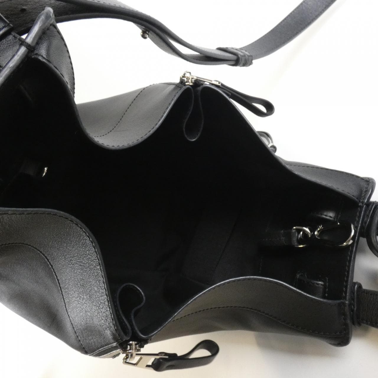 ロエベ ハンモック スモール 387 30 N60 ショルダーバッグ