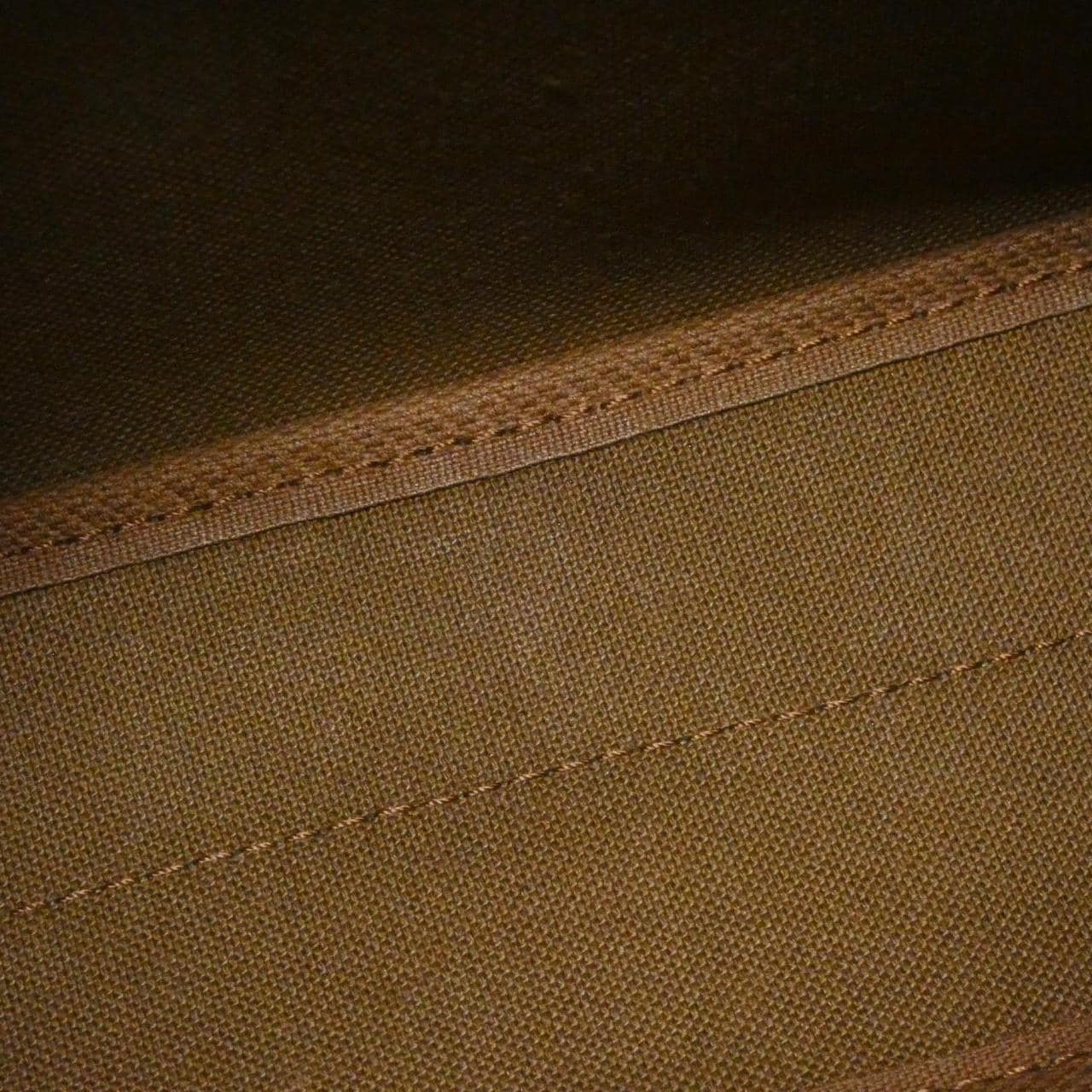 LOUIS VUITTON Monogram Reverse Atlantis BB M46816 单肩包