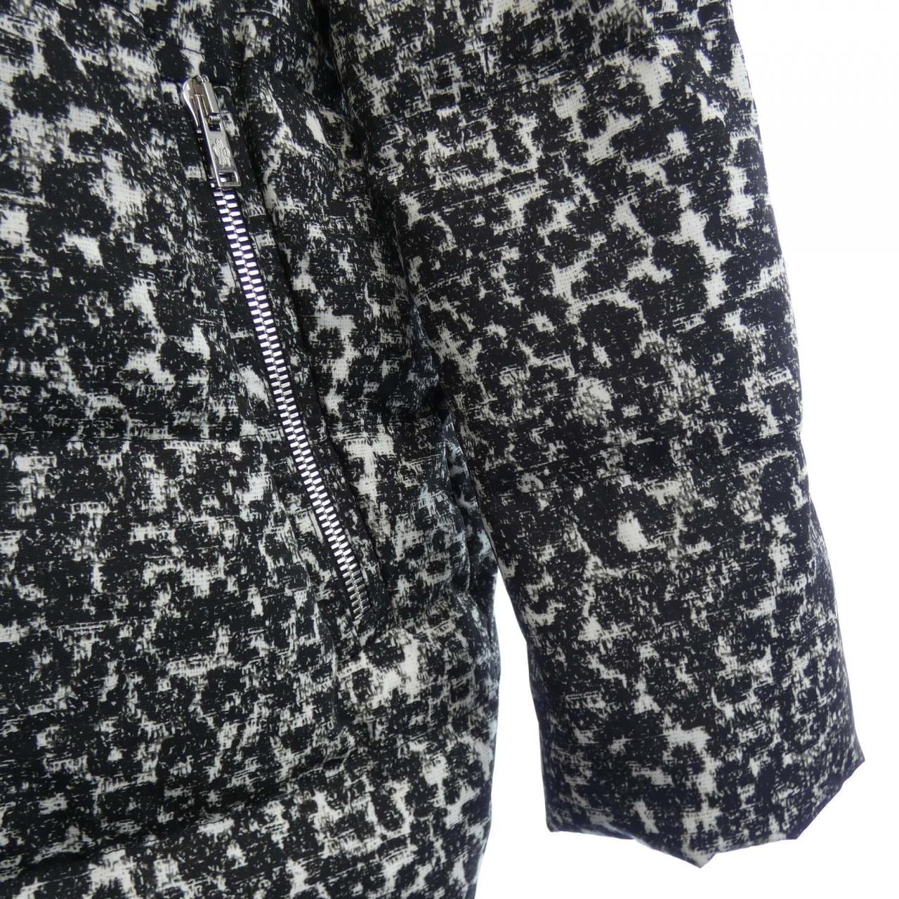 モンクレールガムルージュ MONCLER GAMMEROUGE VICKY ダウンコート