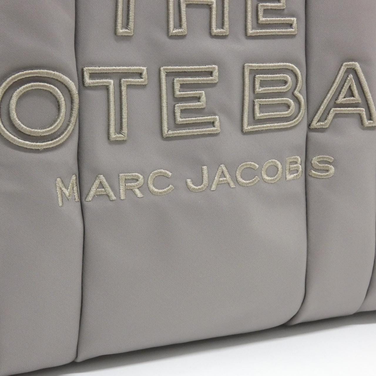 【新品】マークジェイコブス THE PUFFY 2R4HTT016H03 バッグ