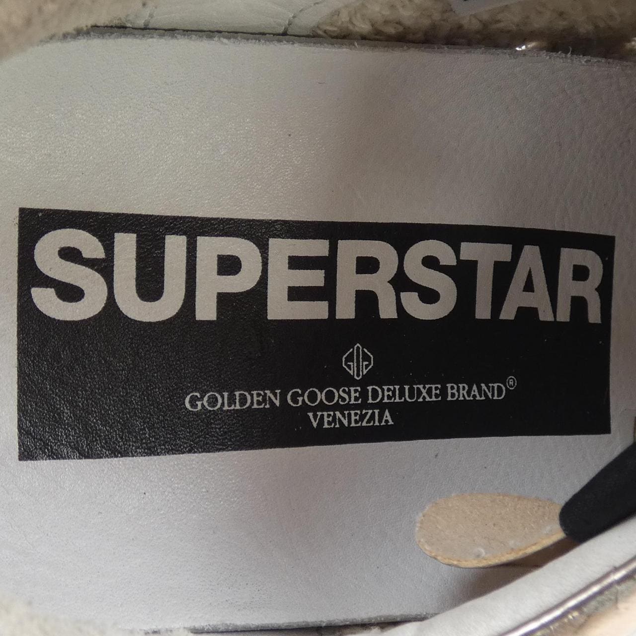 ゴールデングース GOLDEN GOOSE スニーカー