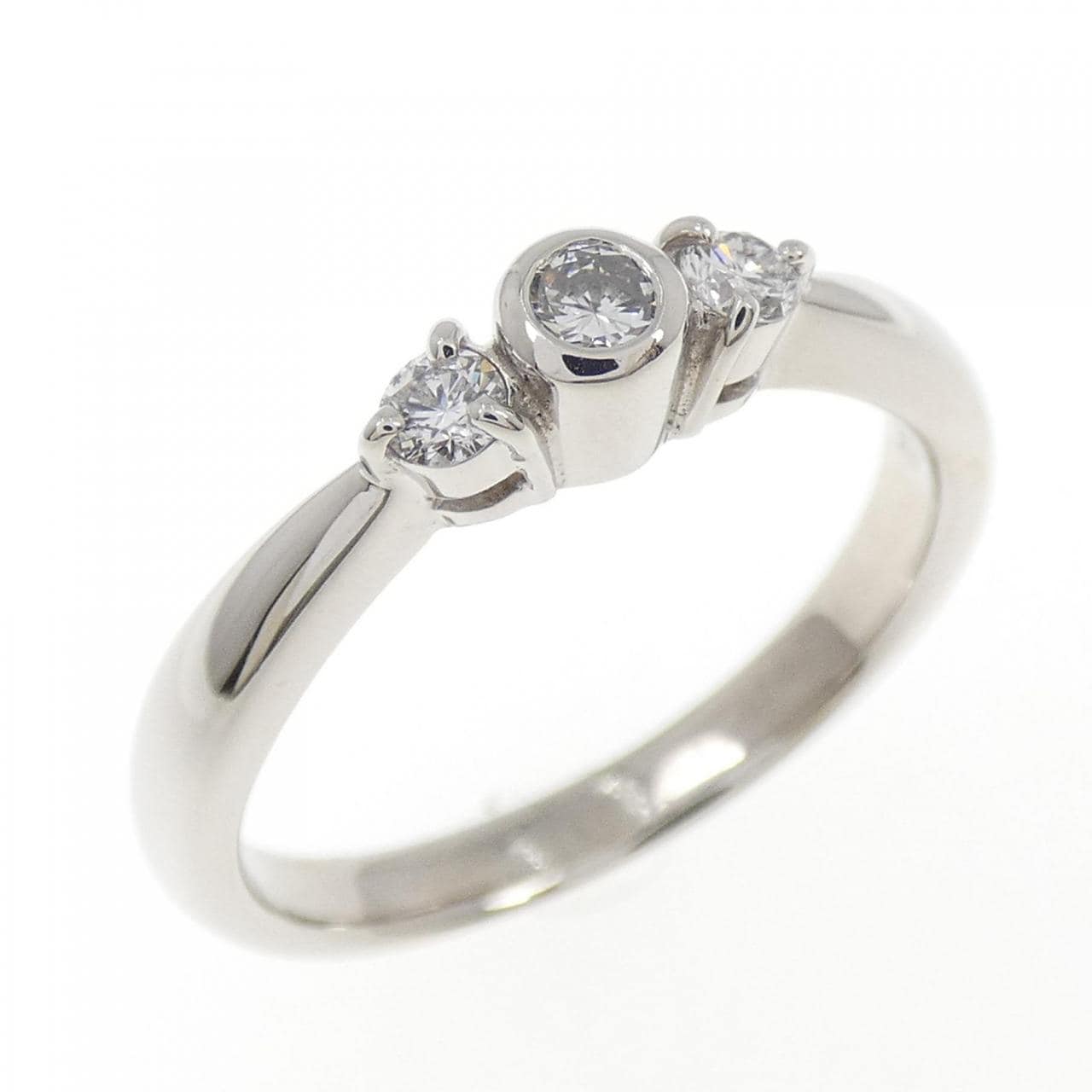 PT900 ダイヤモンド リング 0.08CT