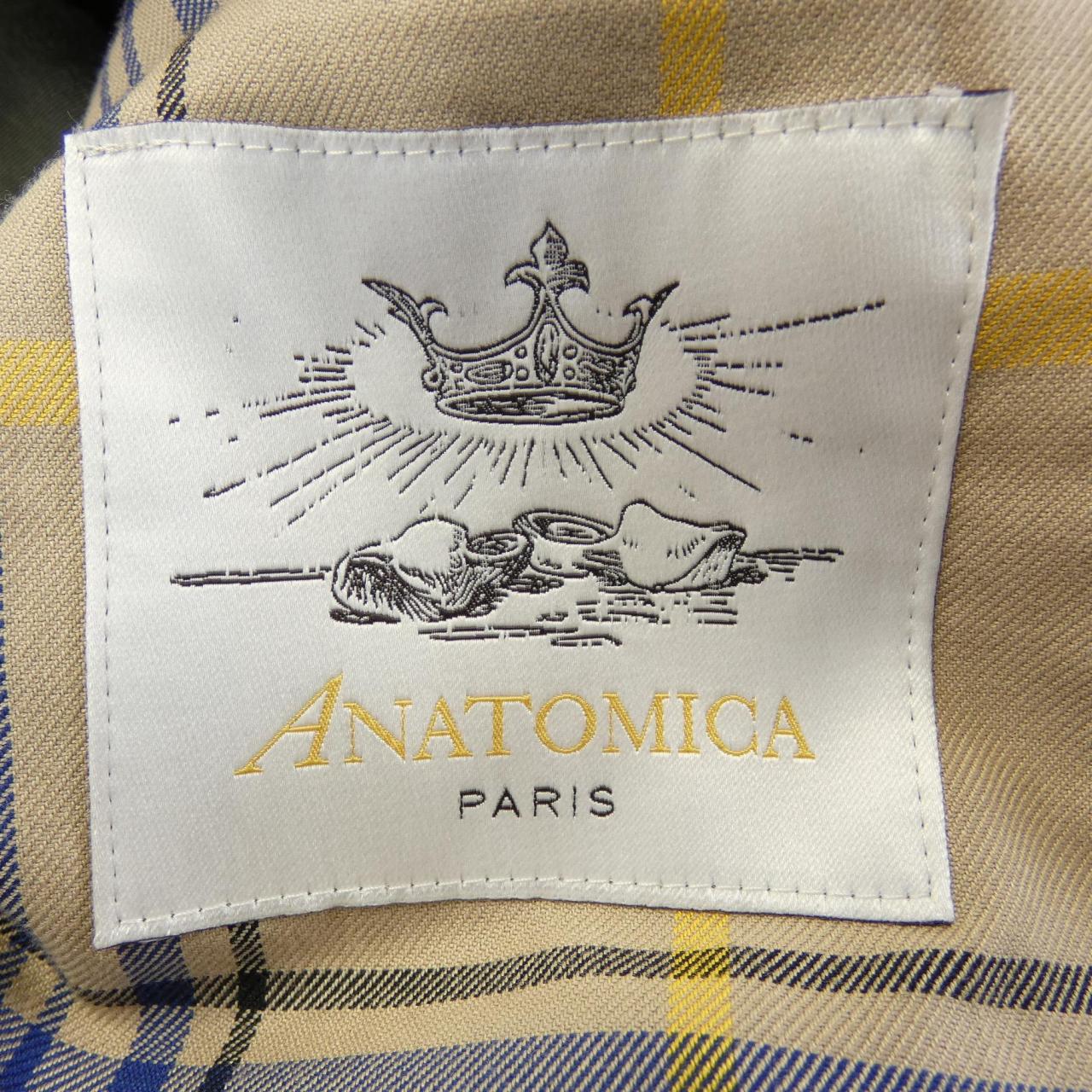 Mika Anato ANATOMICA coat