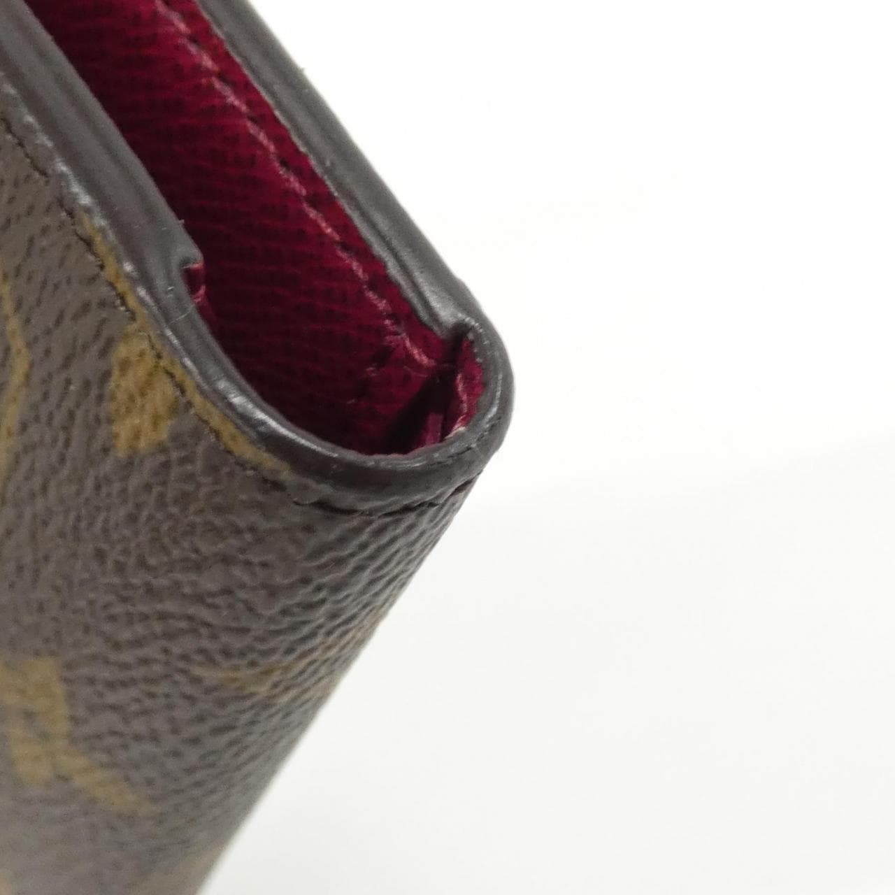 ルイヴィトン モノグラム ポルトフォイユ ヴィクトリーヌ M41938 財布