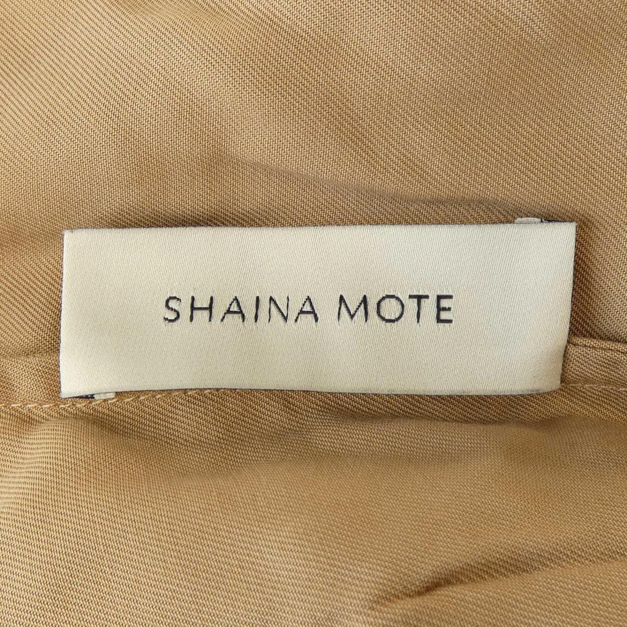 SHAINA MOTE ワンピース