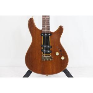 ＳＴＡＦＦＯＲＤ　Ｔ－ＢＩＲＤ　ＪＡＣＡＲＡＮＤＡ