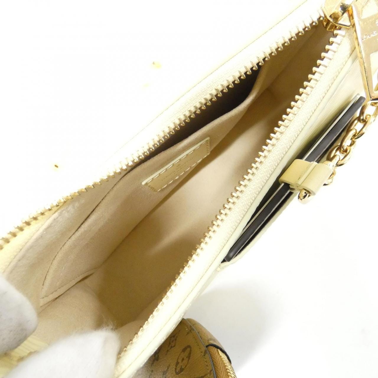 ルイヴィトン エピ マレリーニ M11477 ショルダーバッグ