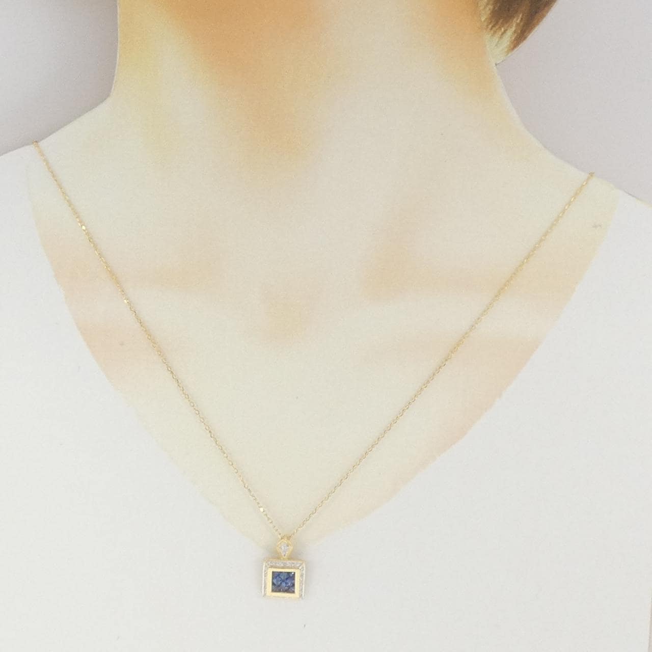 18KYG/K18YG サファイヤ ネックレス