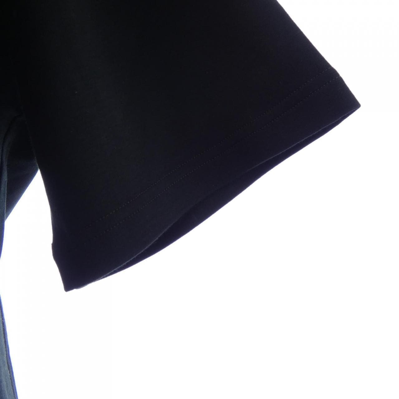 アンティーチポ ANTICIPO Tシャツ