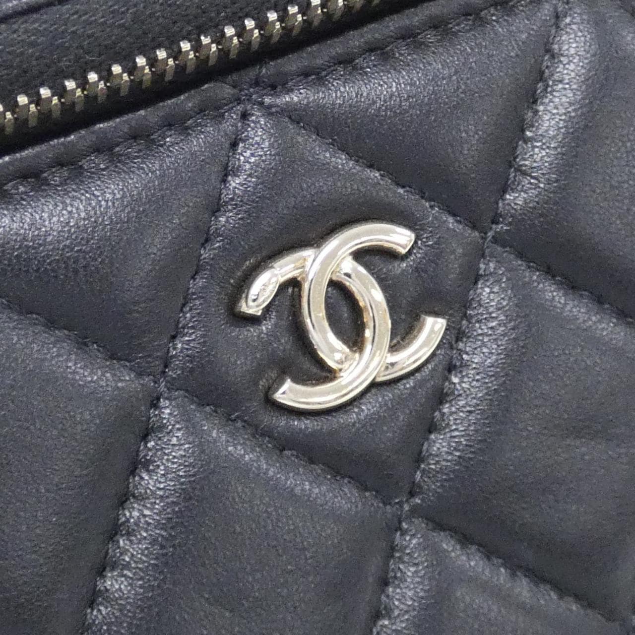 シャネル AP2303 ショルダーバッグ