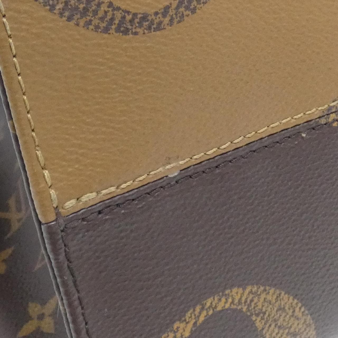 ルイヴィトン モノグラム ジャイアント オンザゴー MM M45321 バッグ