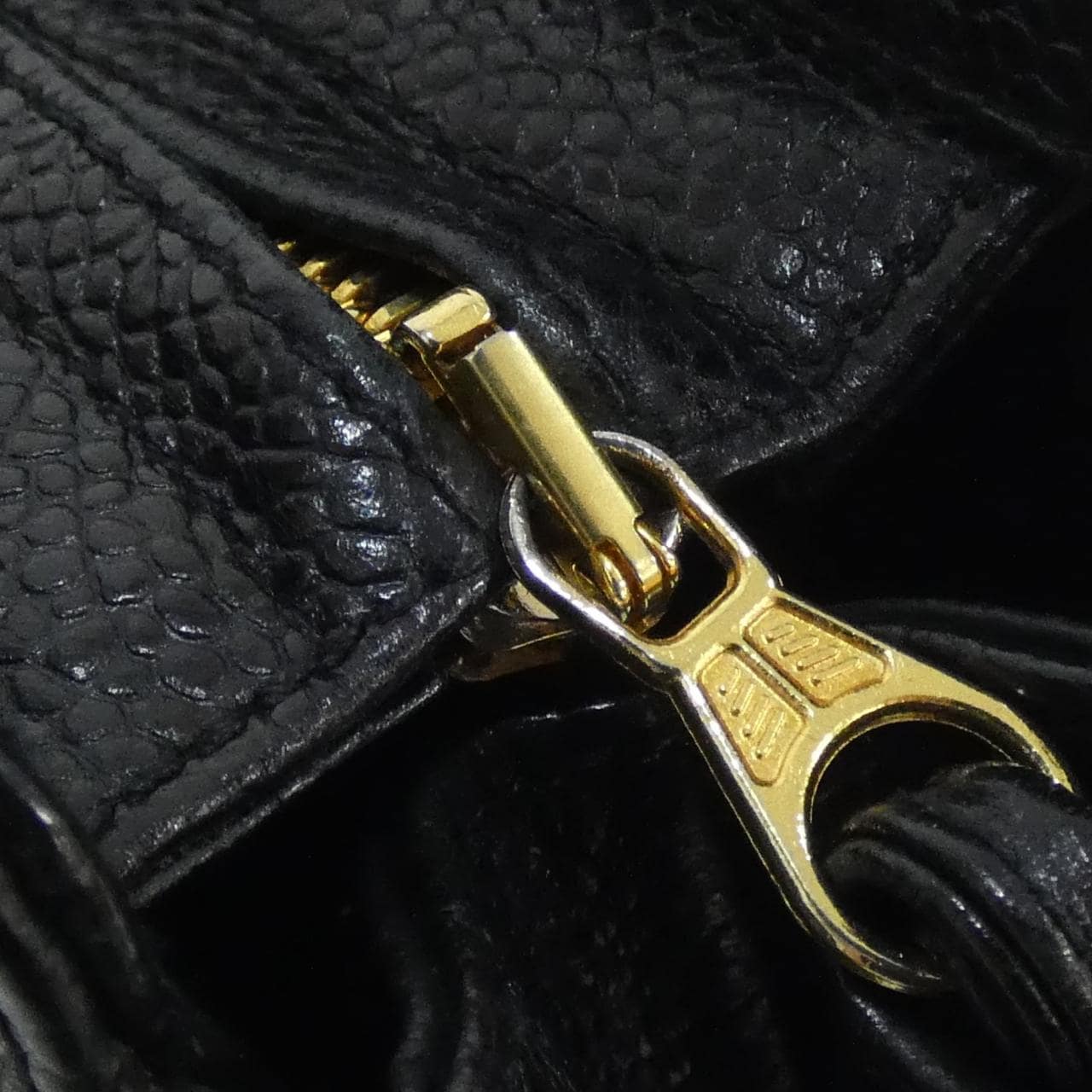 【ヴィンテージ】シャネル 03675 ショルダーバッグ