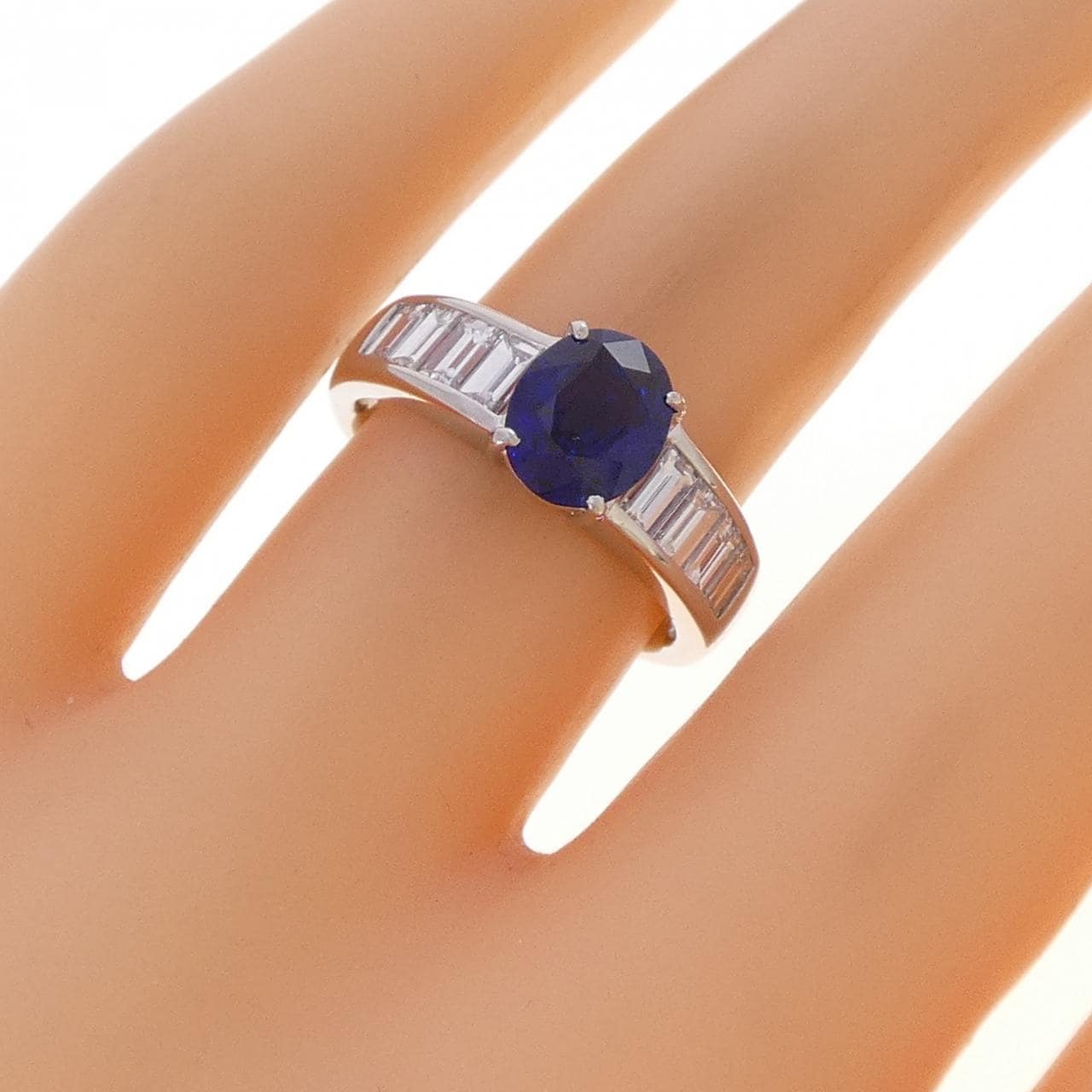 PT900 サファイヤ リング 1.23CT