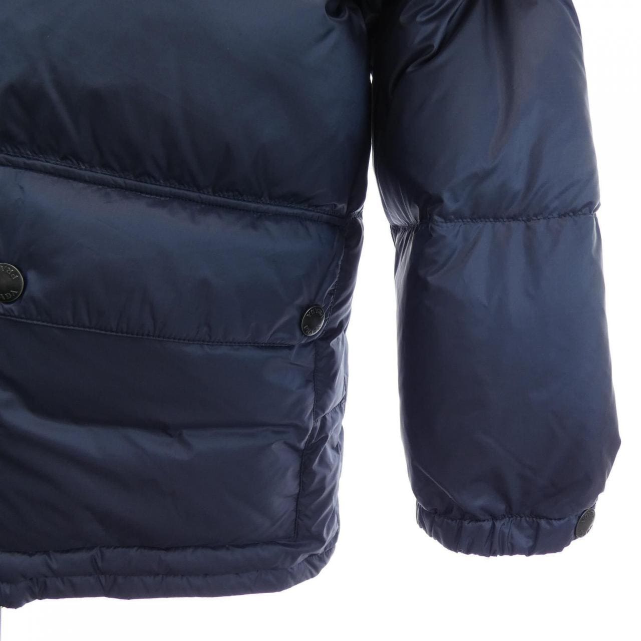 プラダ PRADA トライアングルロゴ SGB857 S212 1C4G ダウンコート