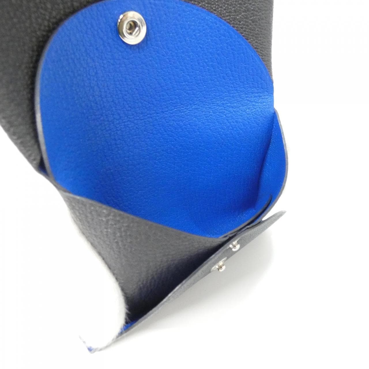 エルメス カルヴィ デュオ ヴェルソ 083038CK コインケース