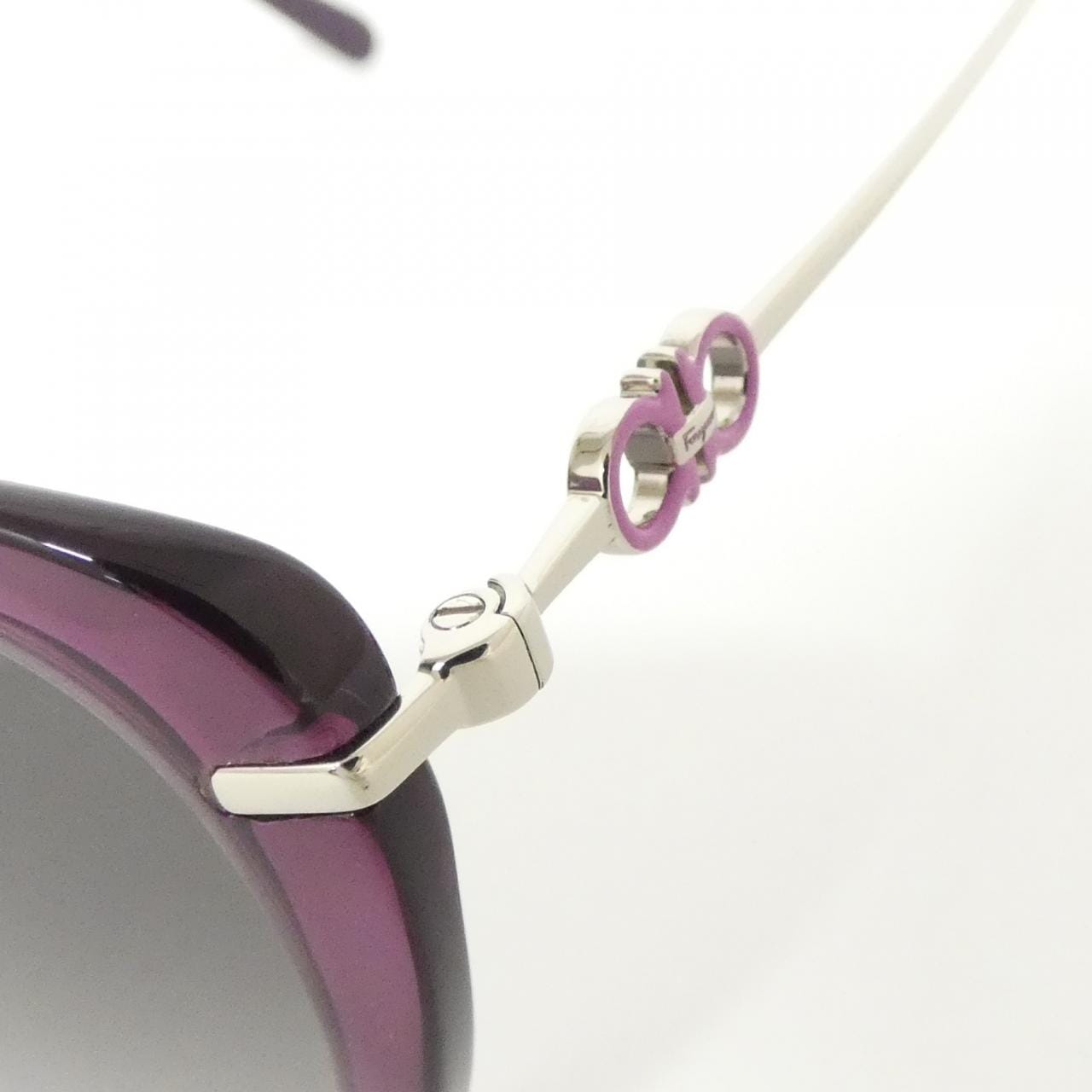 【新品】サルヴァトーレフェラガモ SF1049SLB サングラス