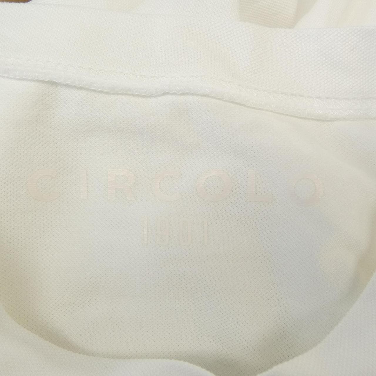 チルコロ 1901 CIRCOLO 1901 Tシャツ