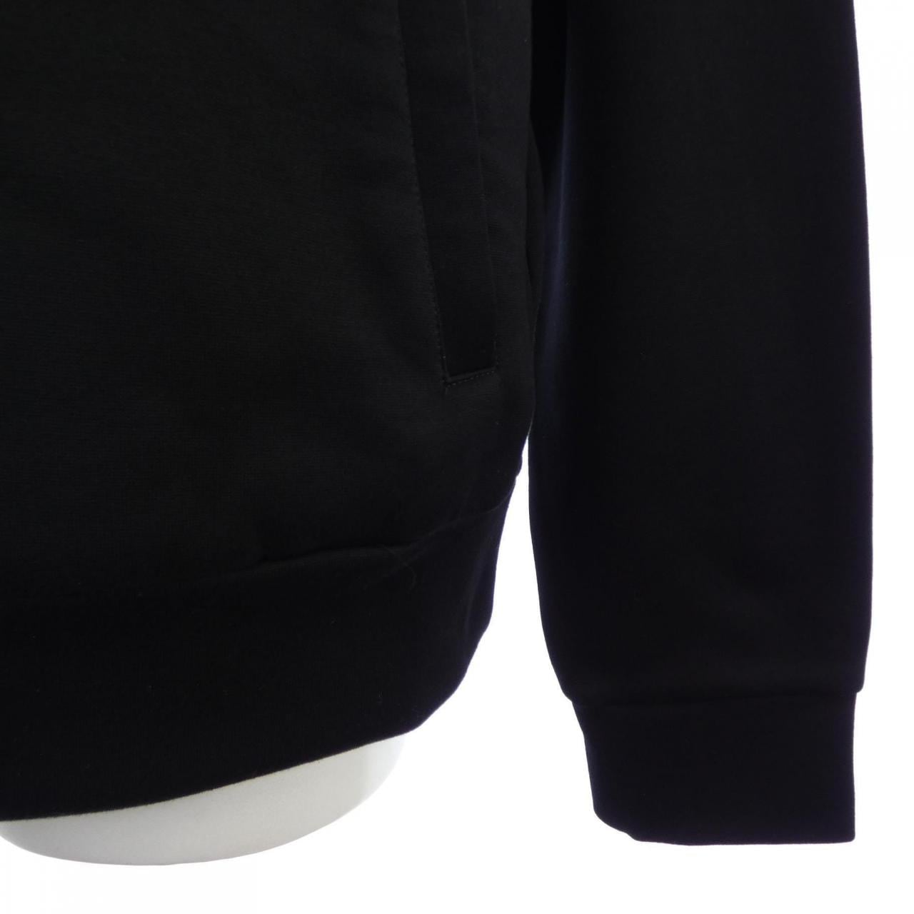プラダ PRADA トライアングルロゴ UJL20D SOOO 11JE トップス