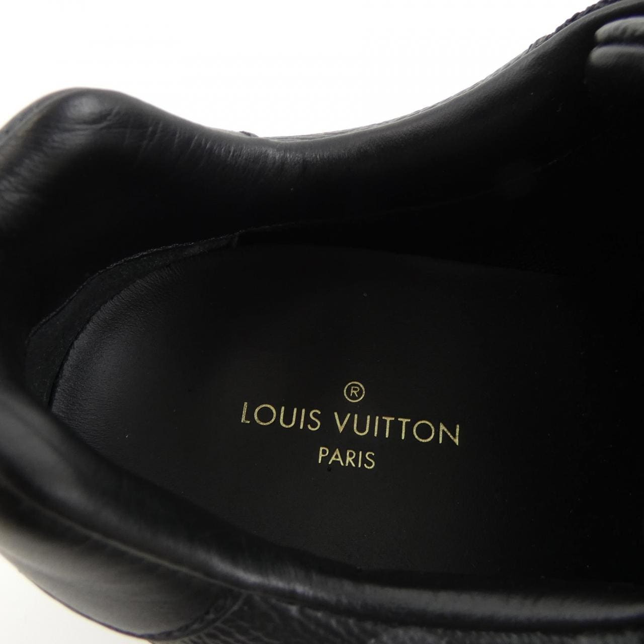 ルイヴィトン LOUIS VUITTON スニーカー