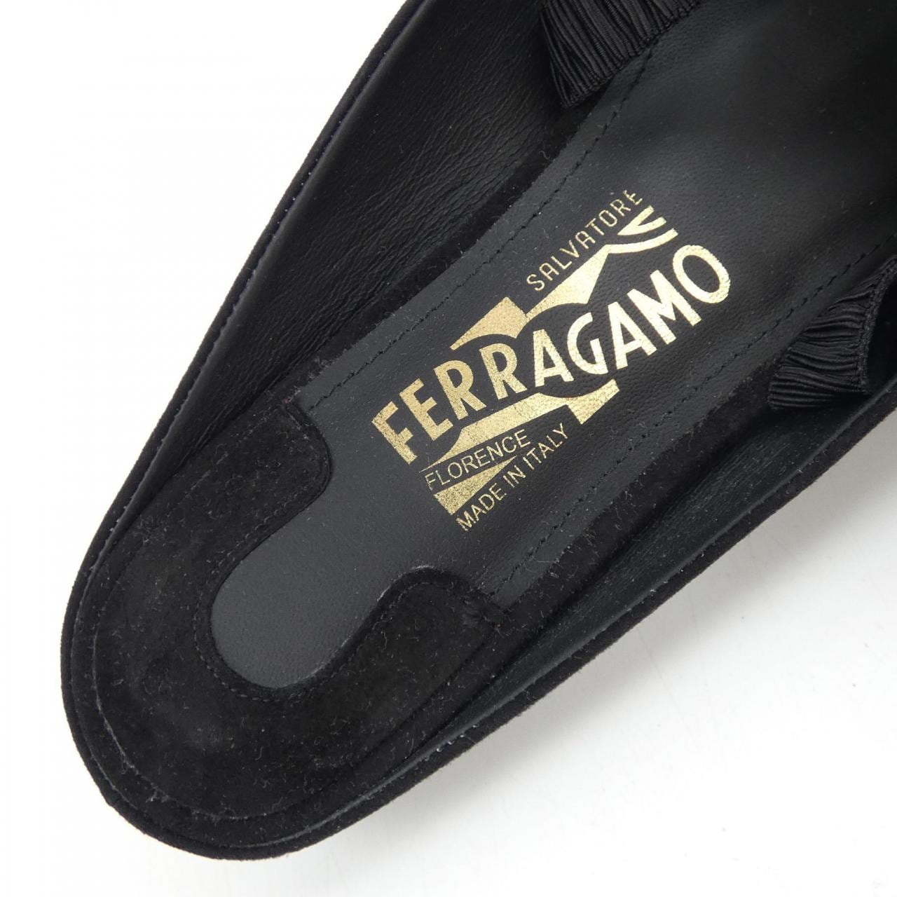 サルヴァトーレフェラガモ SALVATORE FERRAGAMO サンダル