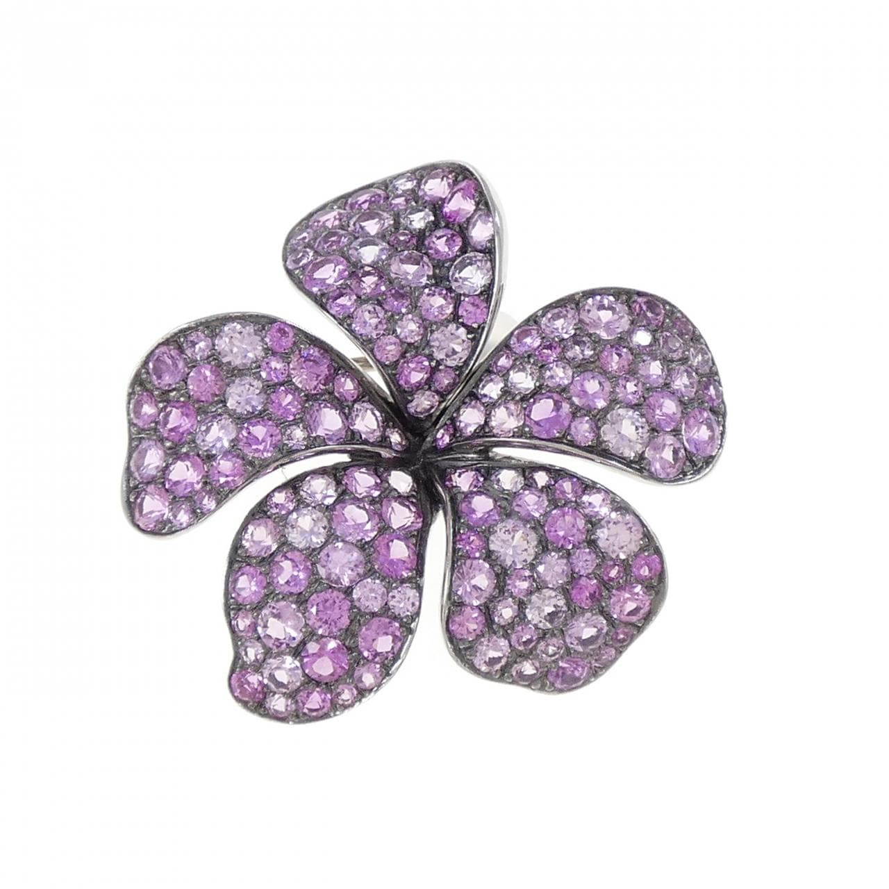 K18WG/K18BG Flower Sapphire Brooch 5.15CT