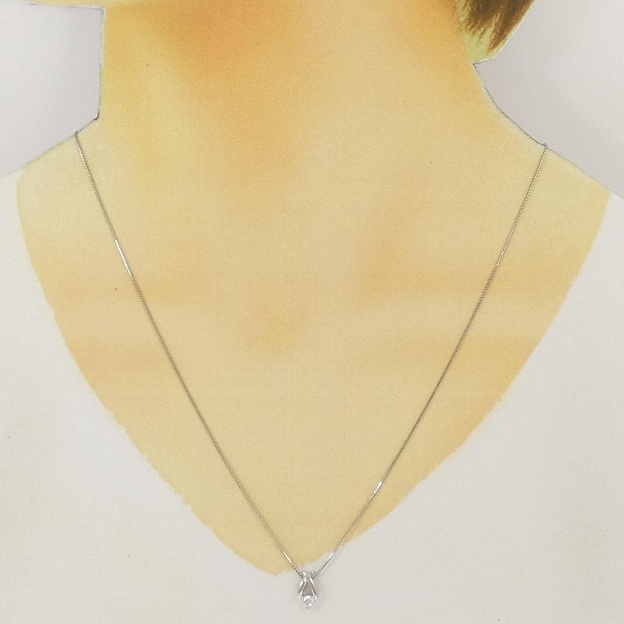 PT900/PT850 Diamond Necklace 0.104CT