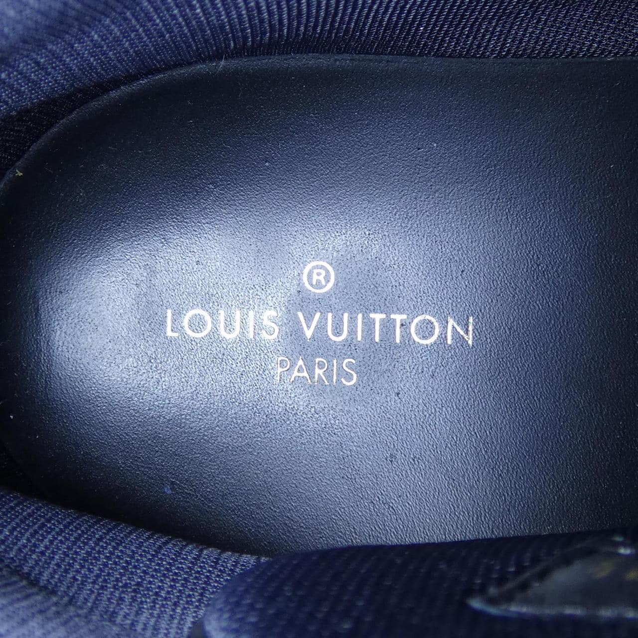 ルイヴィトン LOUIS VUITTON スニーカー