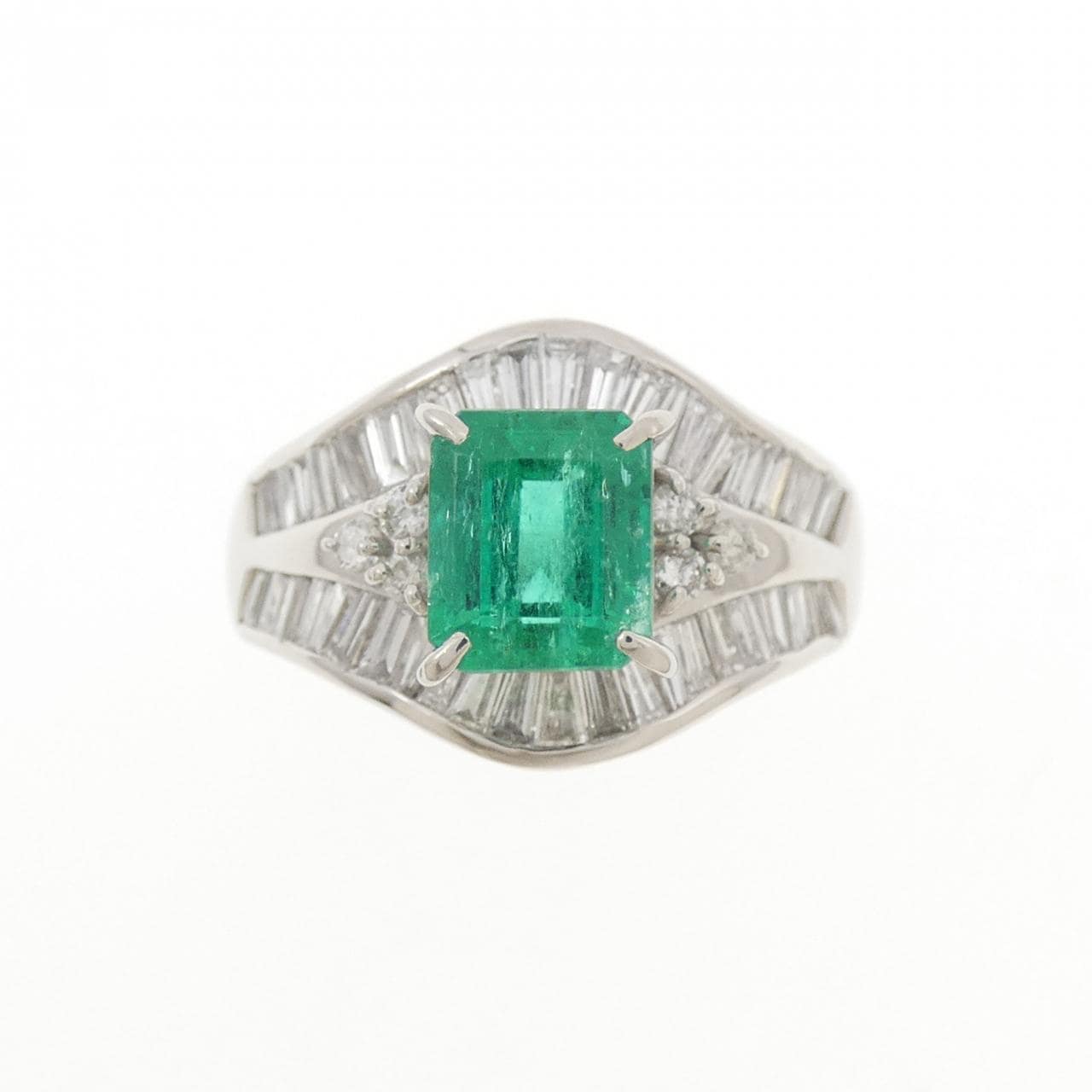 PT900 エメラルド リング 1.65CT