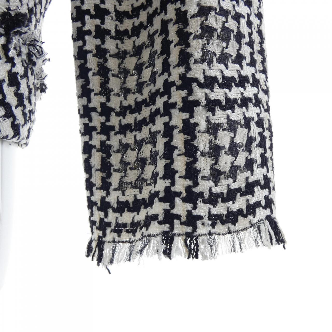 シャネル CHANEL P40606V29248 11P ノーカラージャケット