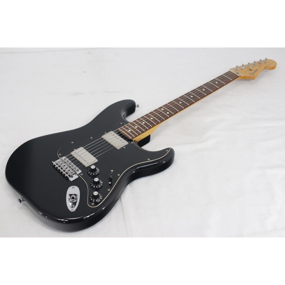 FENDER BLACKTOP STRATOCASTER