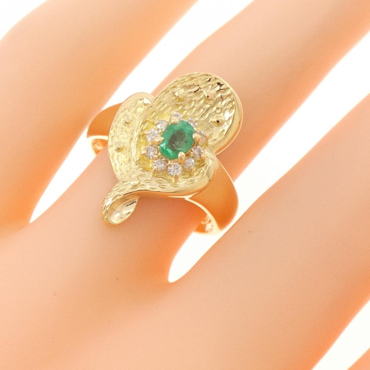 K18YG エメラルド リング 0.19CT