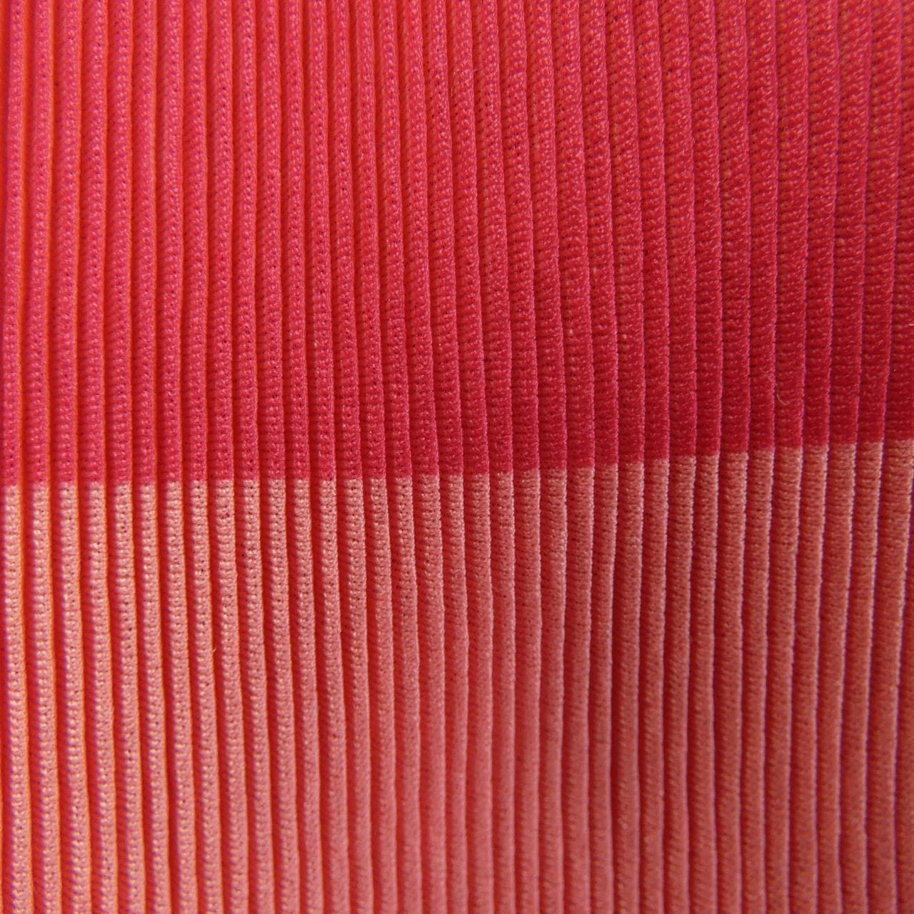 プリーツプリーズ PLEATS PLEASE トップス