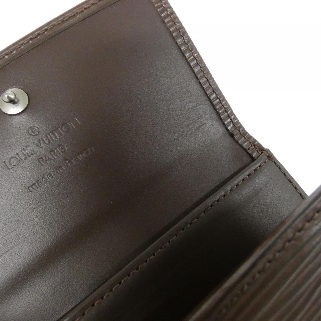 ルイヴィトン エピ ポルト モネ ビエ カルト クレディ M6348D 財布