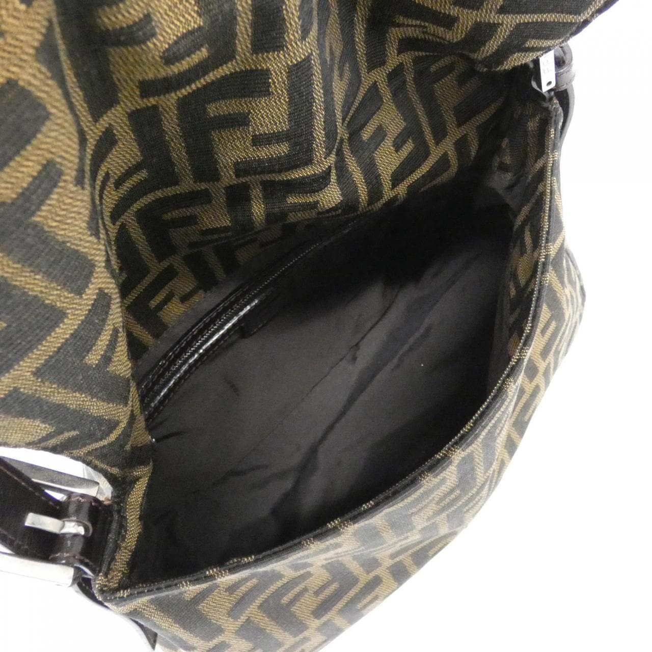 【ヴィンテージ】フェンディ マンマ バゲット 26325 ショルダーバッグ